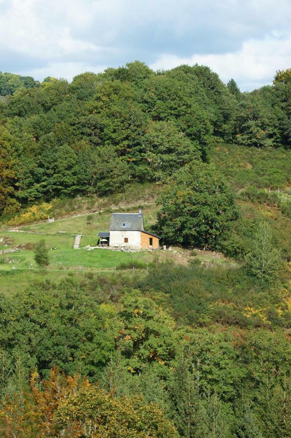 Le gîte de Chomet La Tour-dʼAuvergne Extérieur photo