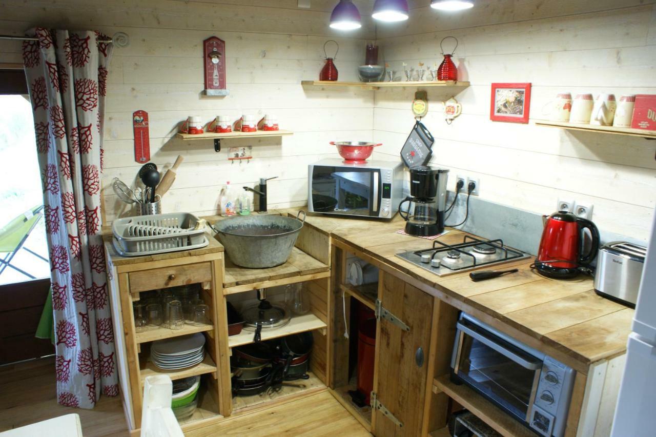 Le gîte de Chomet La Tour-dʼAuvergne Extérieur photo