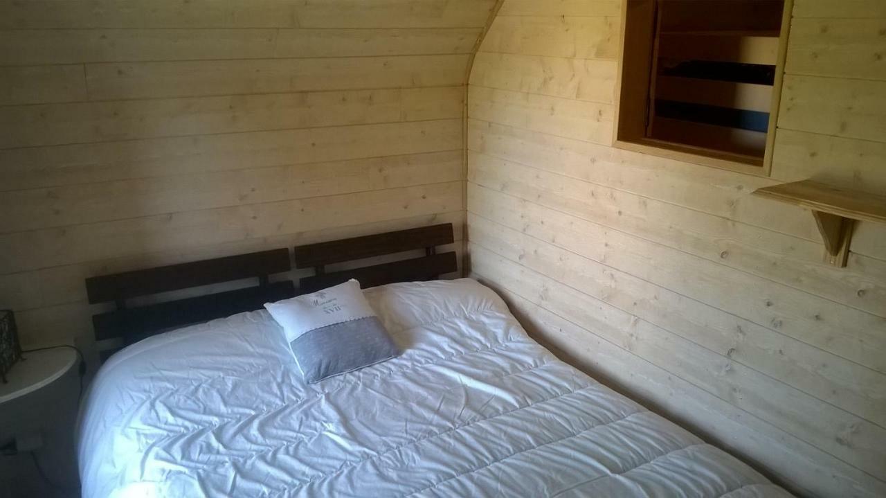 Le gîte de Chomet La Tour-dʼAuvergne Extérieur photo